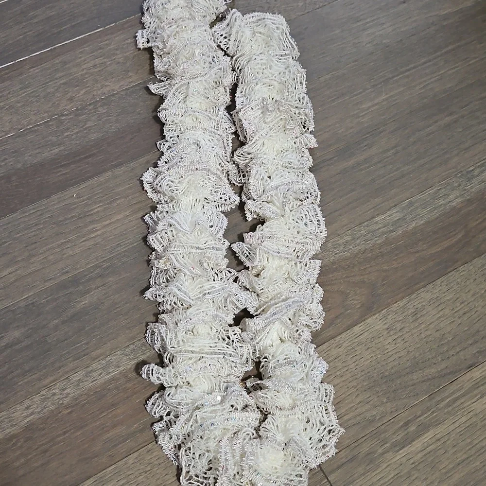 Elegant Cream Lace Scarf